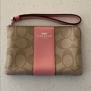 Coach Corner Zip Wristlet